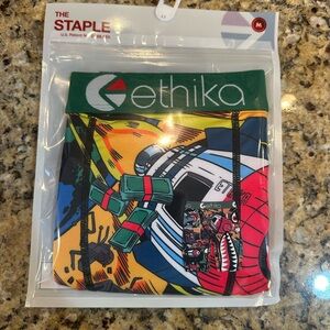 Ethika graphic print size medium